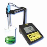 Máy đo pH-mV-Nhiệt độ để bàn điện tử hiện số model Mi151