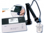 Máy đo độ dẫn điện/ TDS/Độ mặn/Nhiệt độ để bàn Lab 960